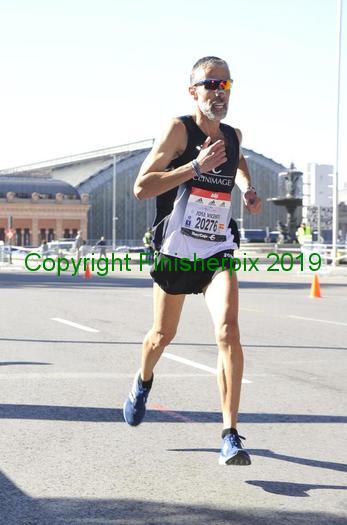 2880_168676 | Run